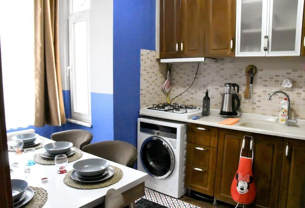 Taksim Pera House Apartamento Istambul Exterior foto